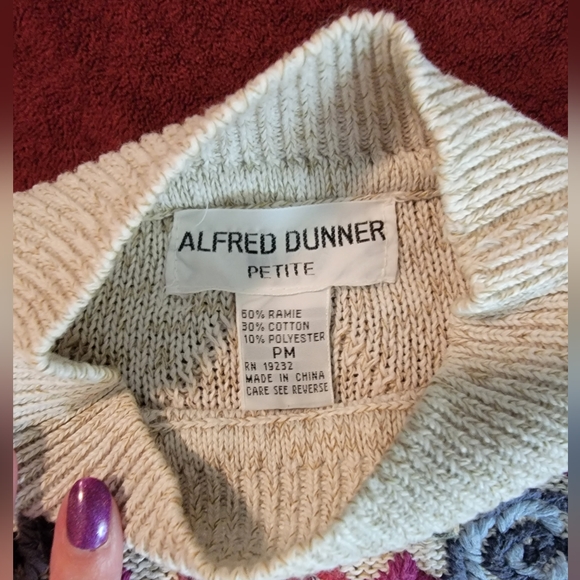 Alfred Dunner Embroidered Knit Mock Turtleneck Petite Medium - Picture 3 of 8